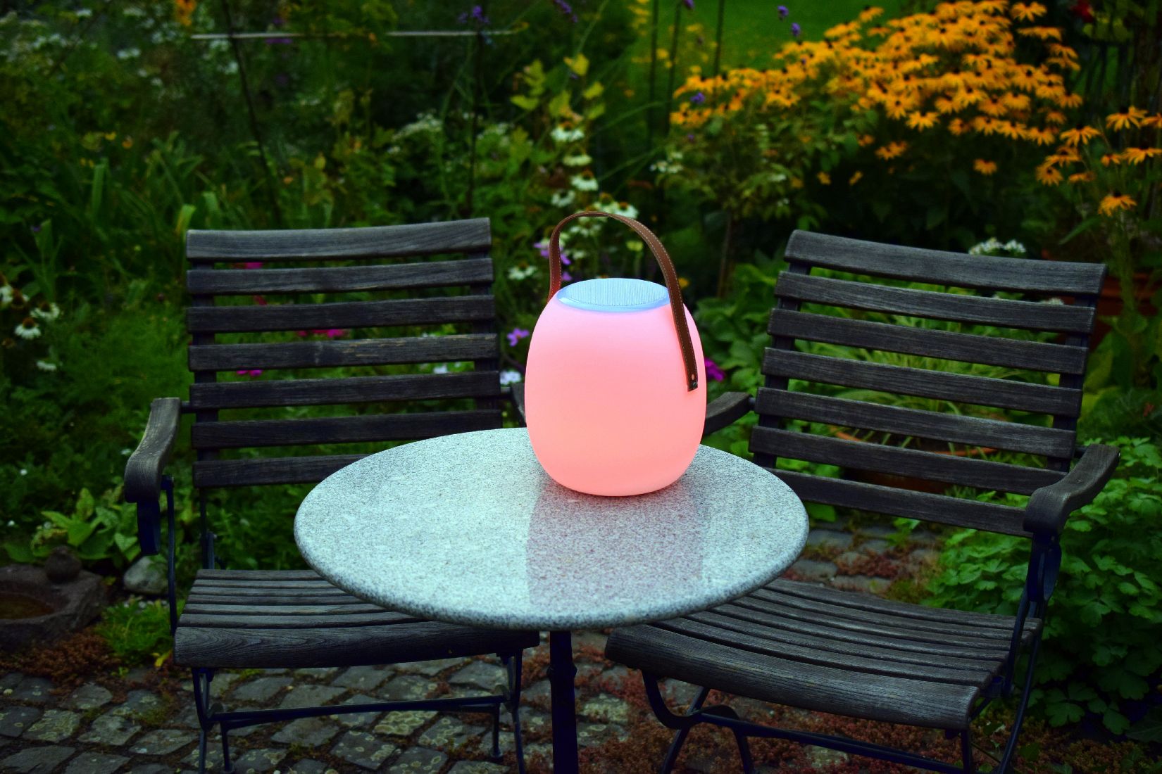 IDV Außenleuchte Akku-Leuchte W+RGB & Funk-Lautsprecher SPIKA