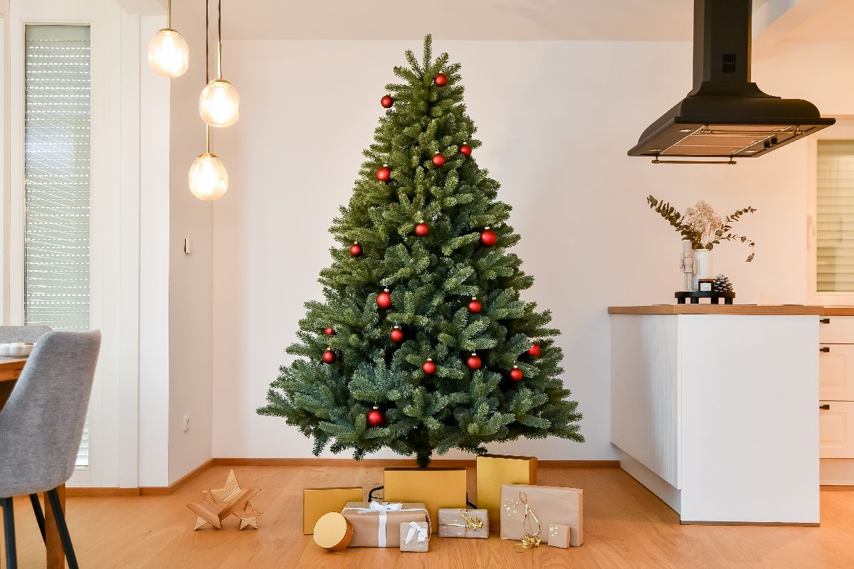 Evergreen Künstlicher Weihnachtsbaum Vermont Fichte 210