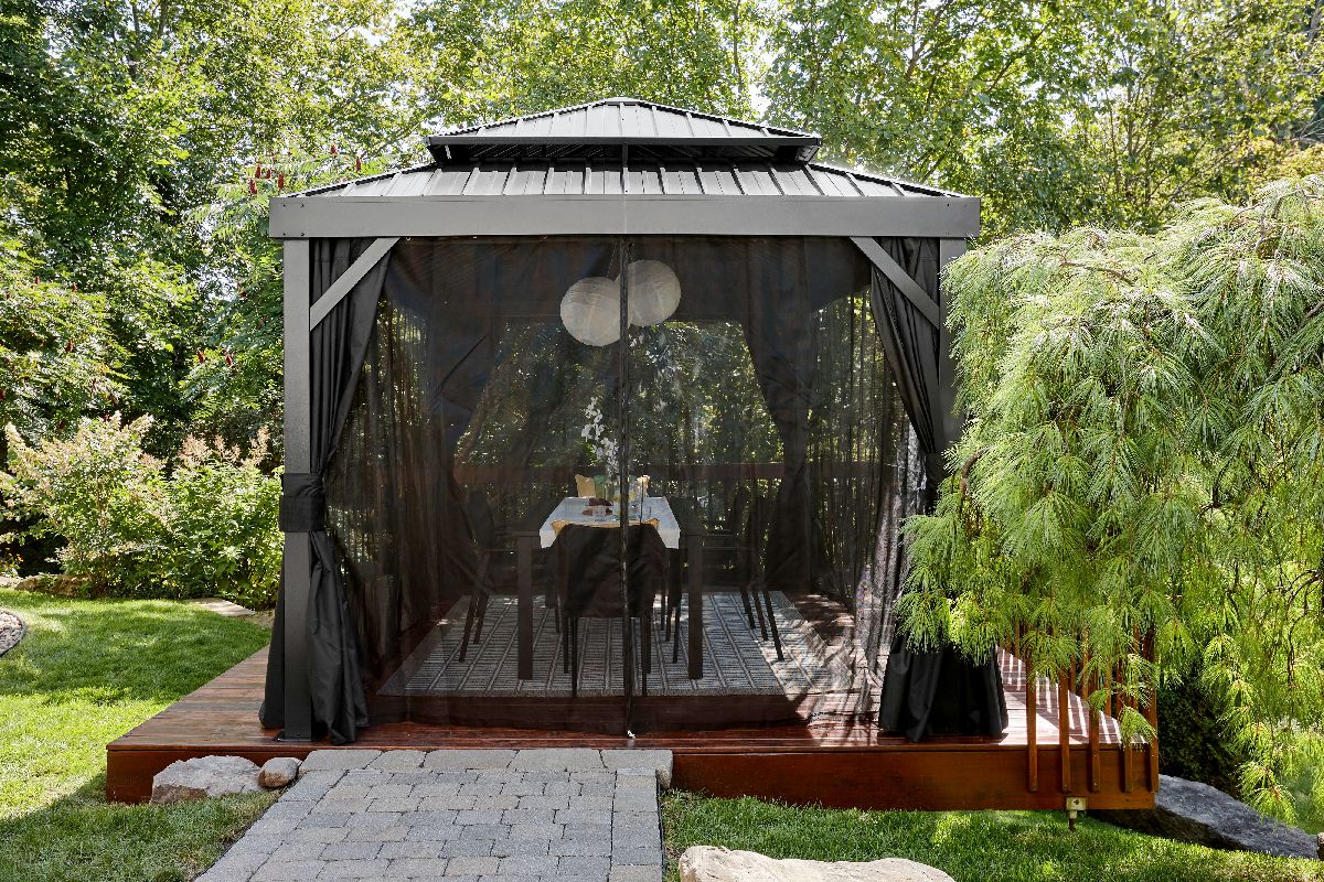 Sojag Pavillon London